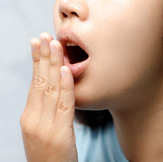 Tips menjaga bau mulut saat puasa Ramadhan