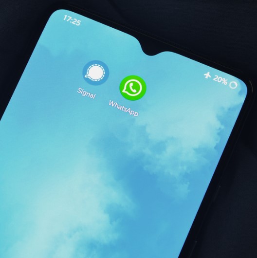 Ketahui cara transfer data chat WhatsApp ke HP baru via scan QR Code, update fitur baru di 2023 yang lebih praktis dan cepat.