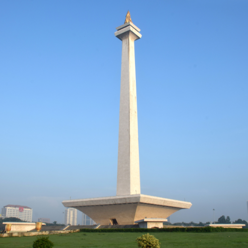 Monas Pertimbangkan Perpanjangan Jam Operasional hingga Malam Hari