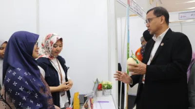 Tampilkan Produk Andalan Petani Muda Sulsel, Stand Kementan di IPORICE EXPO Ramai Pengunjung